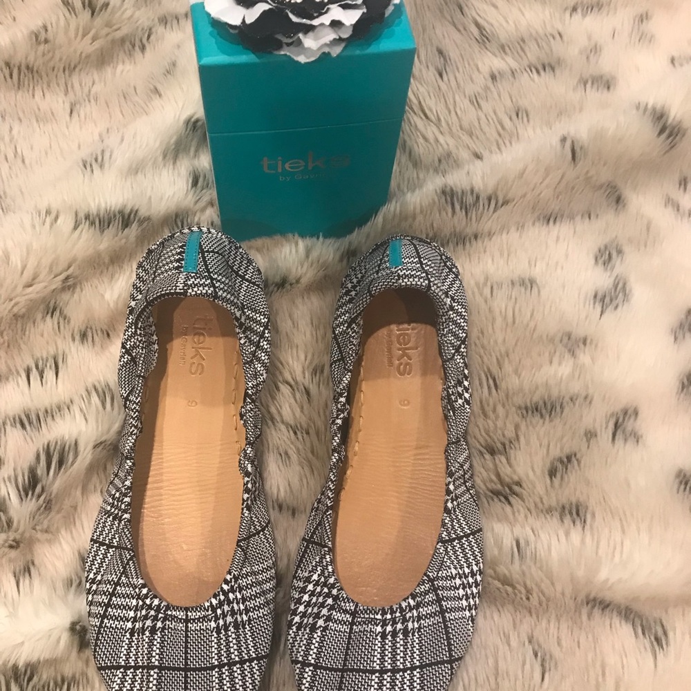 Tieks limited edition Seafield Check.  SOLD